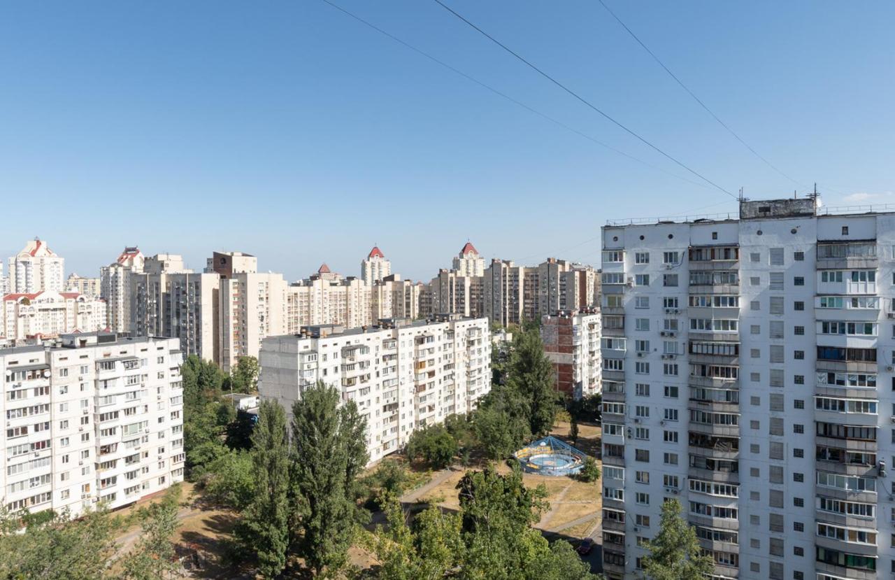 קייב Чудова Квартира Для Відпочинку І Роботи На Оболоні מראה חיצוני תמונה